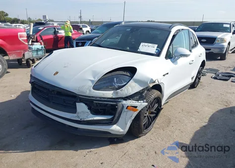 2022 Porsche Macan z USA, uszkodzony, nr VIN WP1AA2A51NLB03505